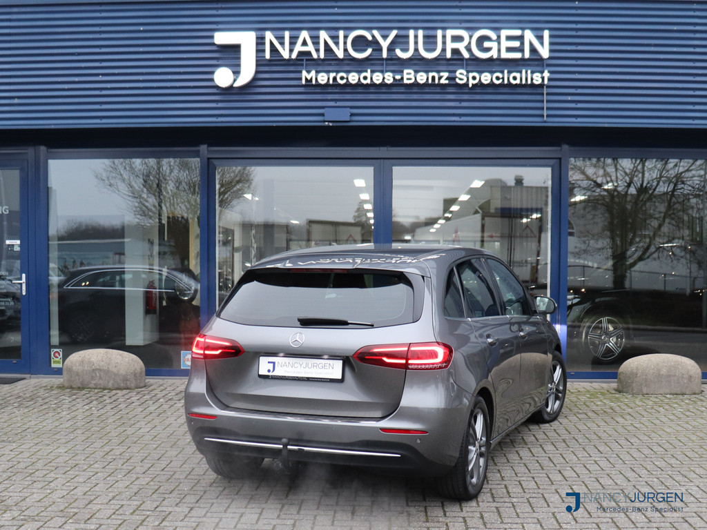 50789919-1.jpg