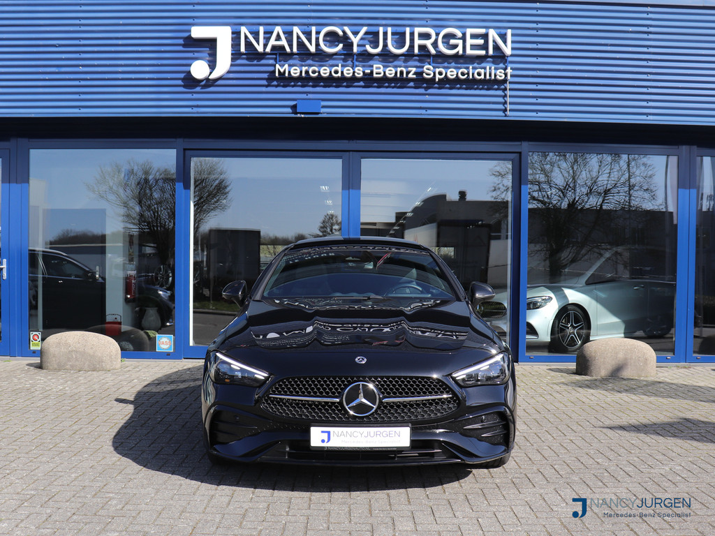 51833402-4.jpg