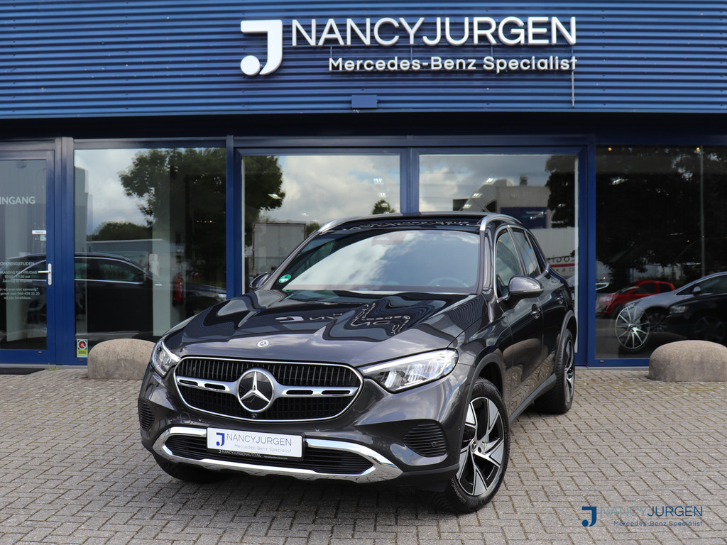 53465883